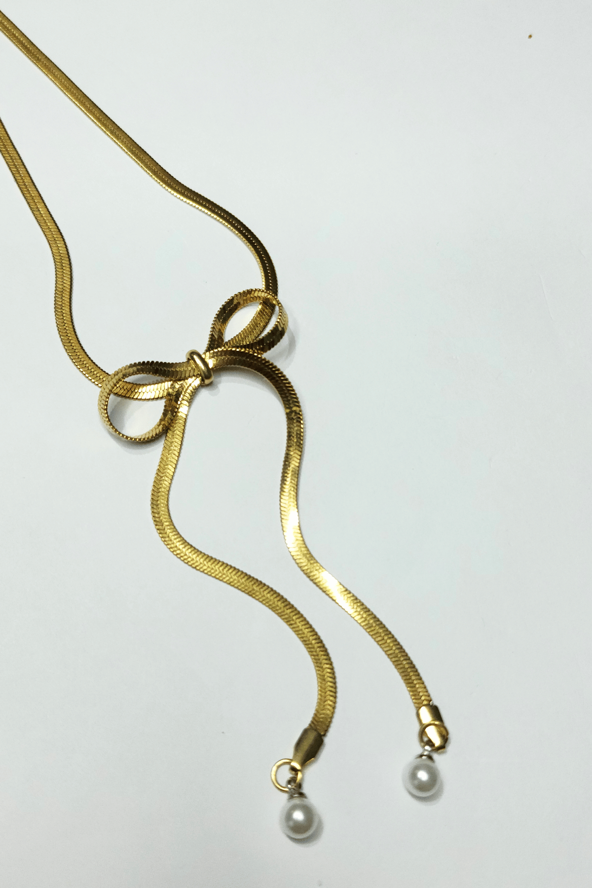 Bow Tie Chain Necklace