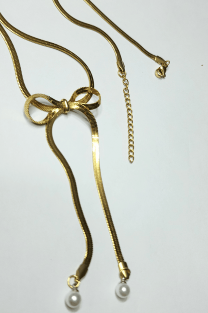 Bow Tie Chain Necklace