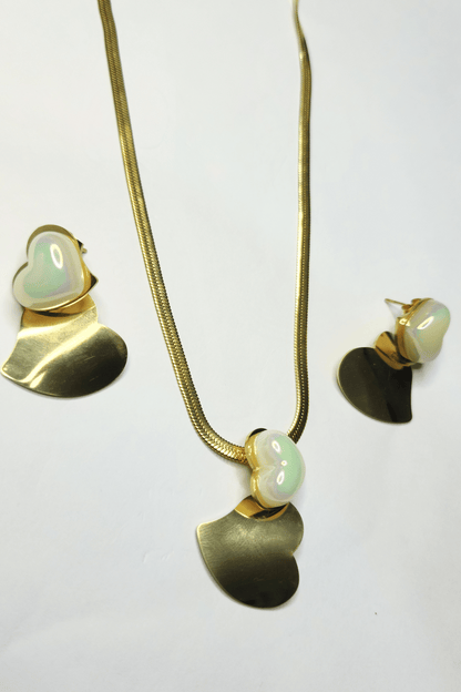 Italian Chain with Heart Shaped Pearl Pendant & Earrings